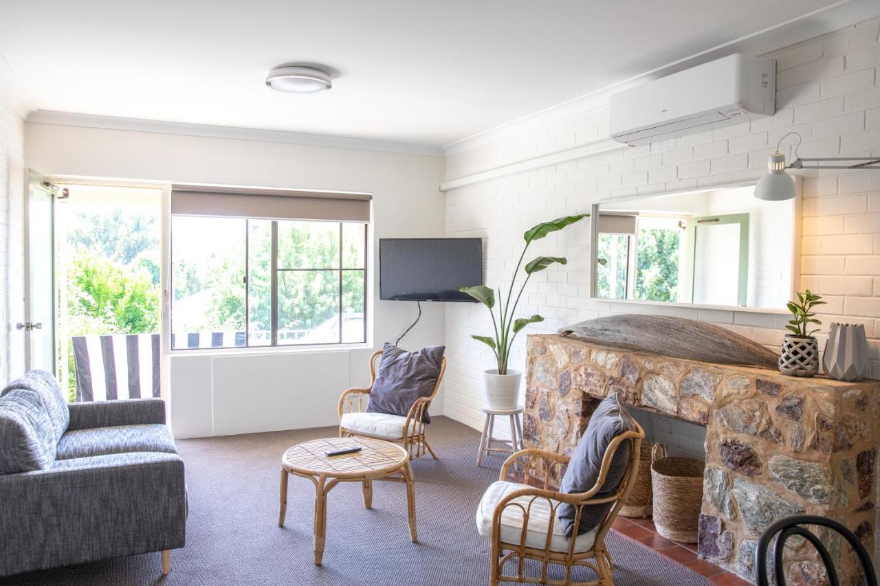 Harriet House Tumut Motel Exterior photo